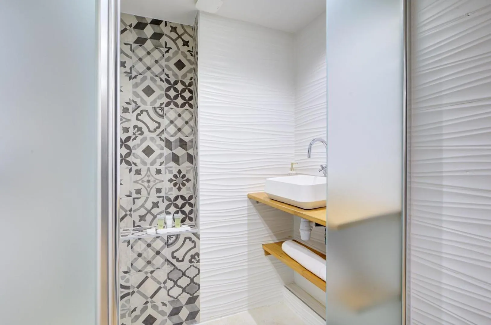 Bluestay 127 - Superb Apartment In Paris