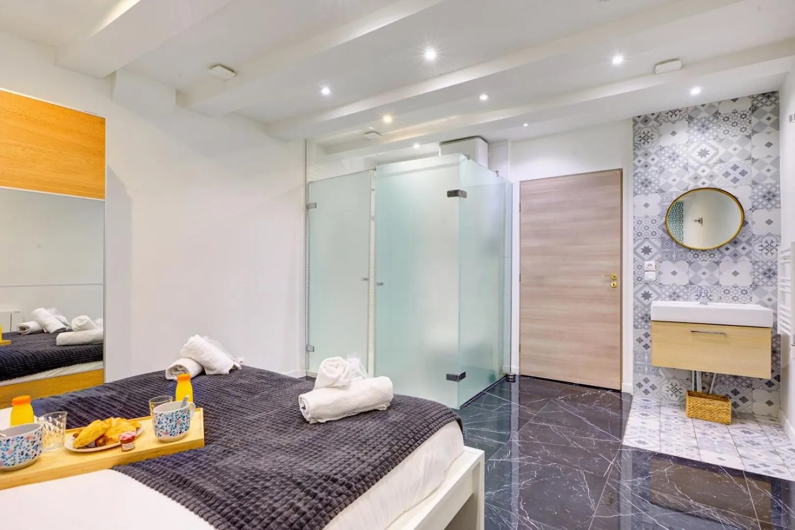 Bluestay 127 - Superb Apartment In Paris